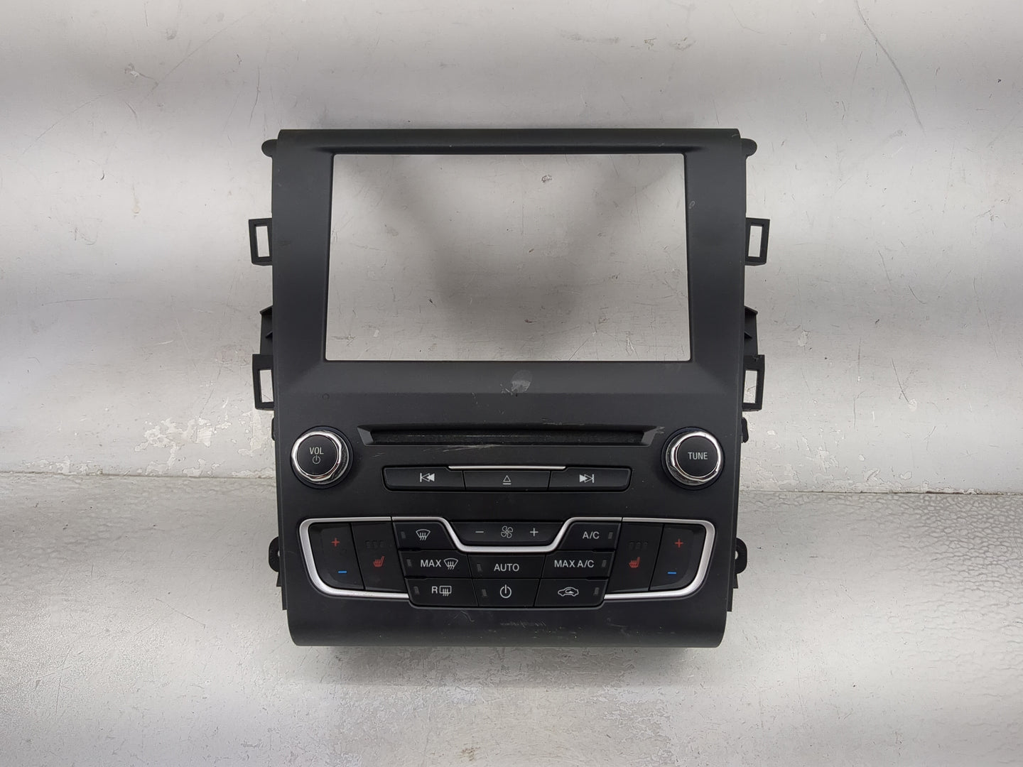 2016-2020 Ford Fusion Radio Control Panel 1474694 - Oemusedautoparts1.com