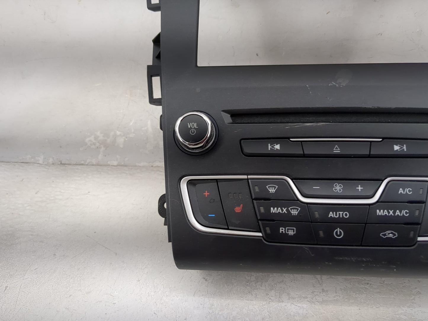 2016-2020 Ford Fusion Radio Control Panel 1474694 - Oemusedautoparts1.com