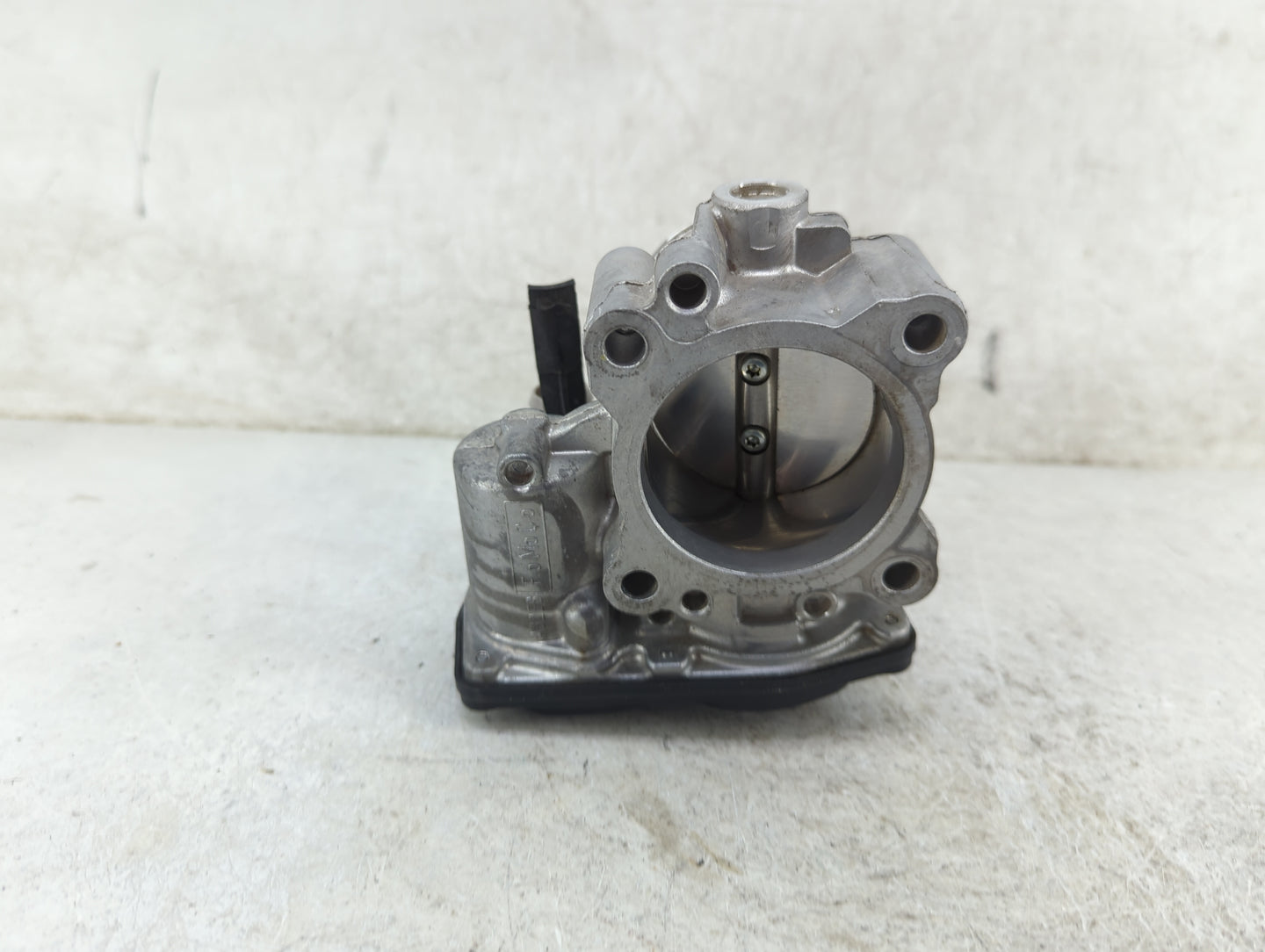 2014-2020 Ford Fusion Throttle Body P/N:5.09890.11 Fits Fits 2014 2015 2016 2017 2018 2019 2020 OEM Used Auto Parts - Oemuse