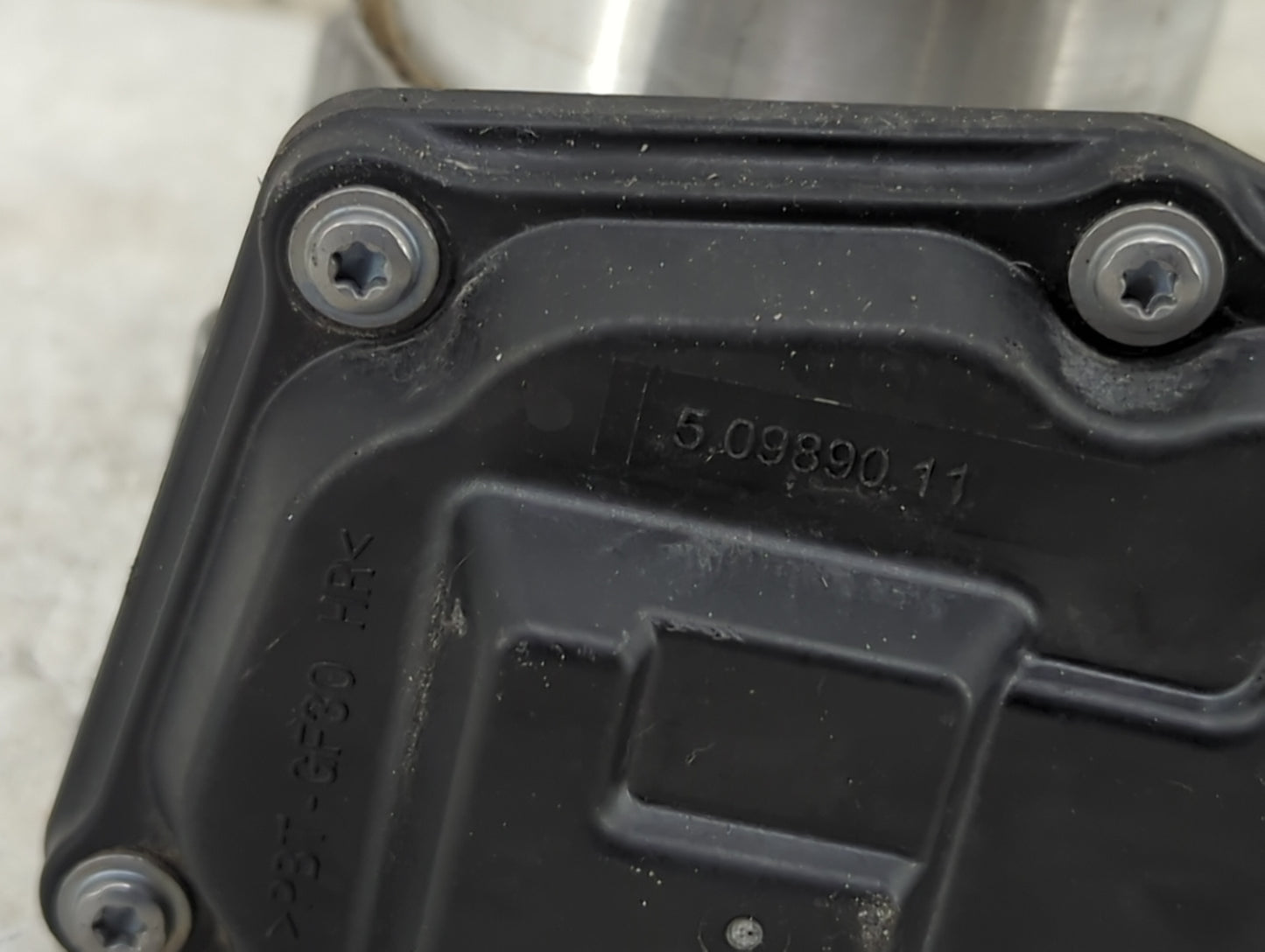 2014-2020 Ford Fusion Throttle Body P/N:5.09890.11 Fits Fits 2014 2015 2016 2017 2018 2019 2020 OEM Used Auto Parts - Oemuse