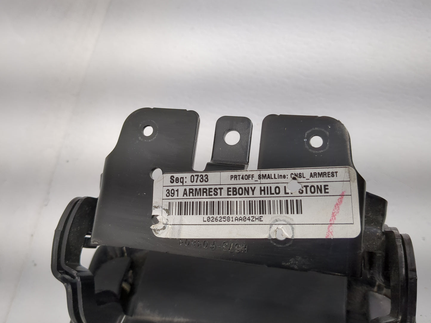 2017-2020 Ford Fusion Center Console Armrest Cover Lid P/N:HS73-F04804 L0262581AA04ZHE Fits Fits 2017 2018 2019 2020 OEM Use