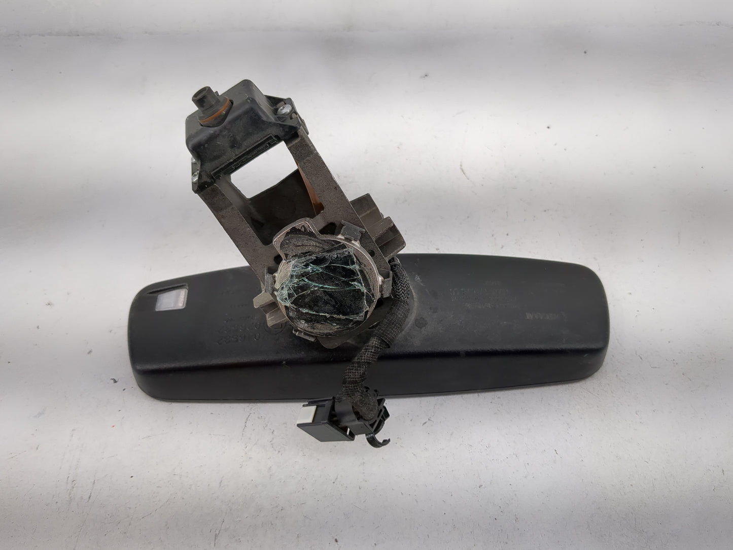 2019 Ford Fusion Interior Rear View Mirror Replacement OEM P/N:046532 026532, GNTX-288 Fits OEM Used Auto Parts - Oemusedaut