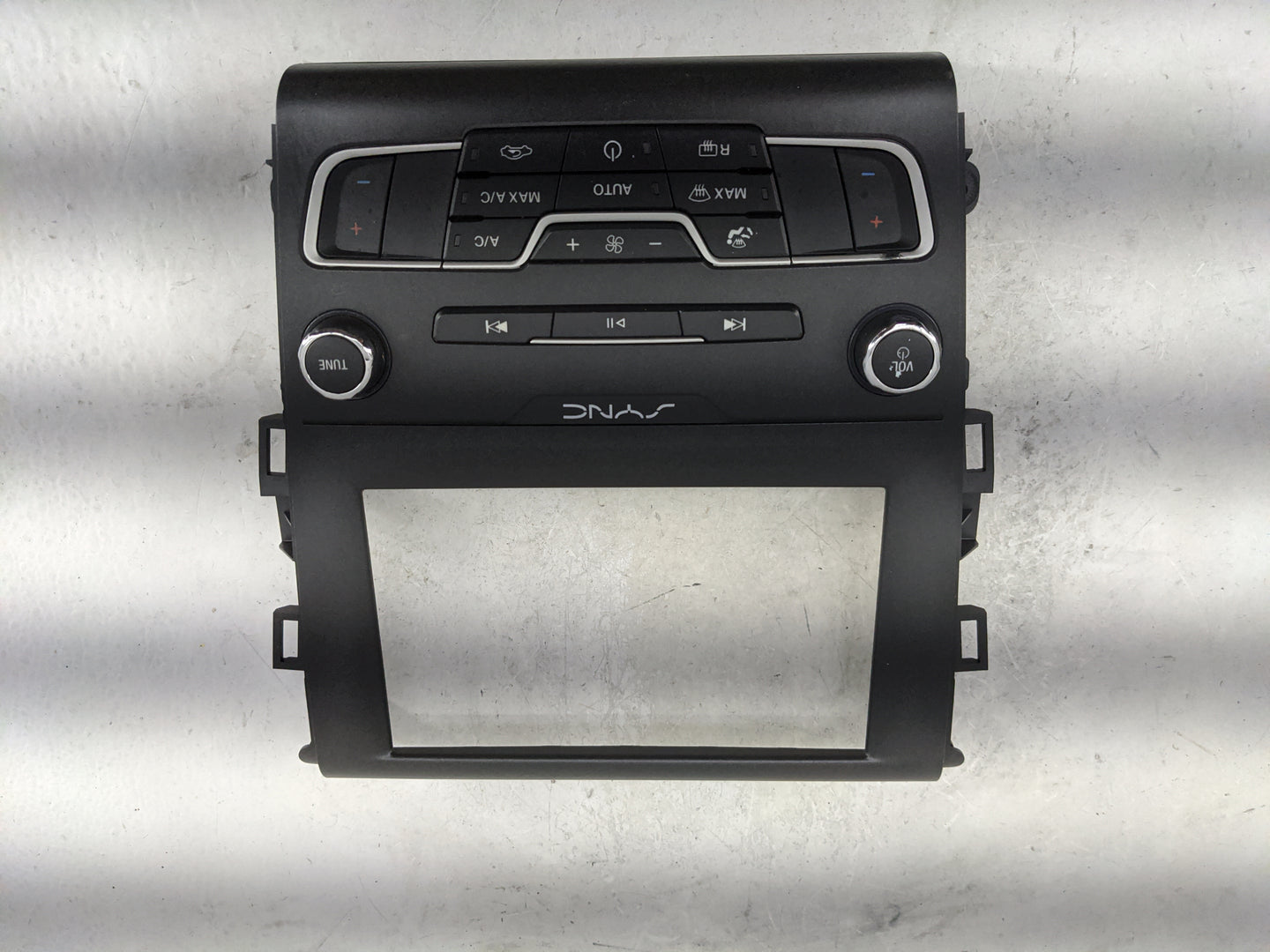 2019-2020 Ford Fusion Radio Control Panel 1483034 - Oemusedautoparts1.com