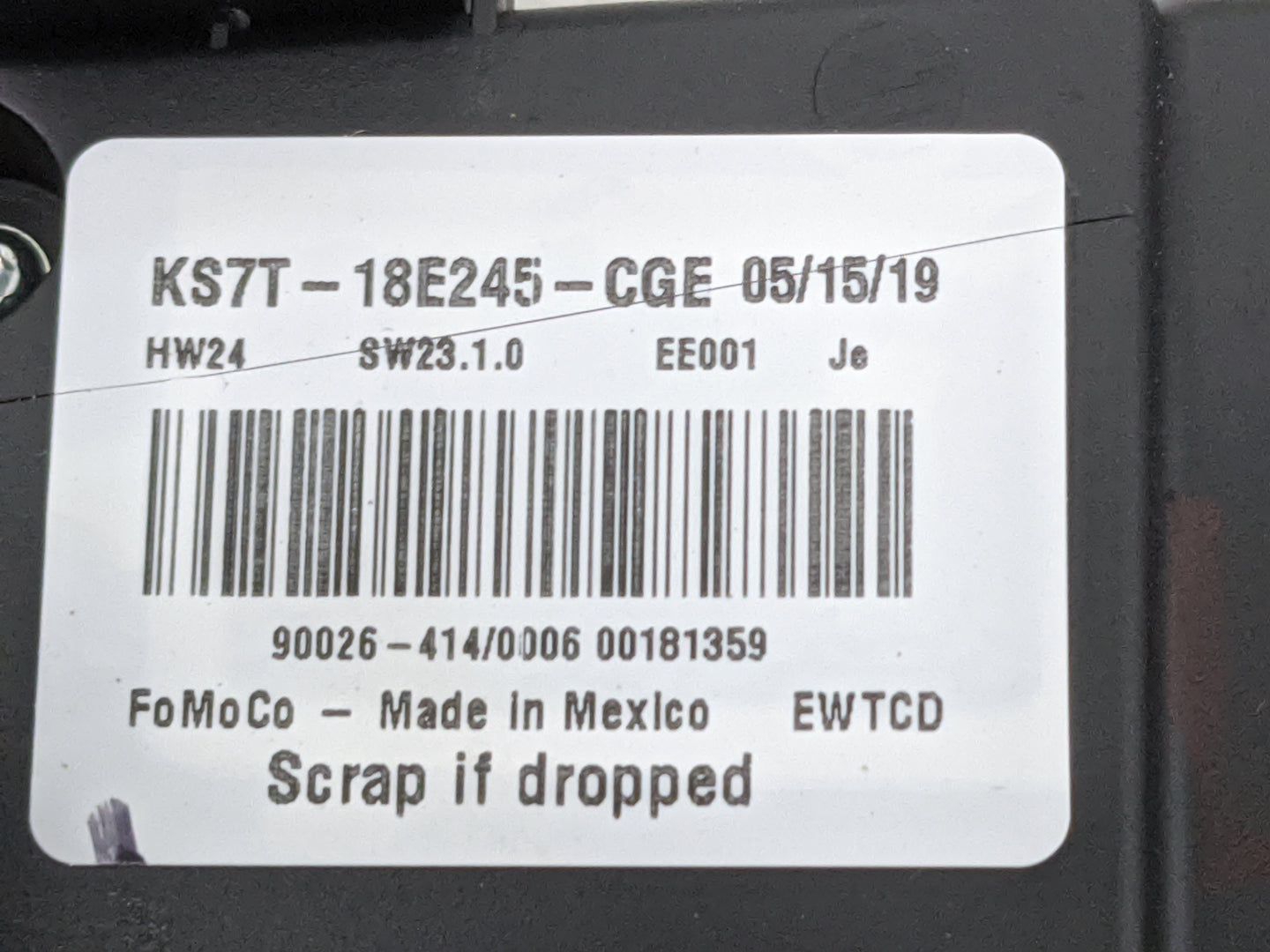 2019-2020 Ford Fusion Radio Control Panel Black 1483040 - Oemusedautoparts1.com