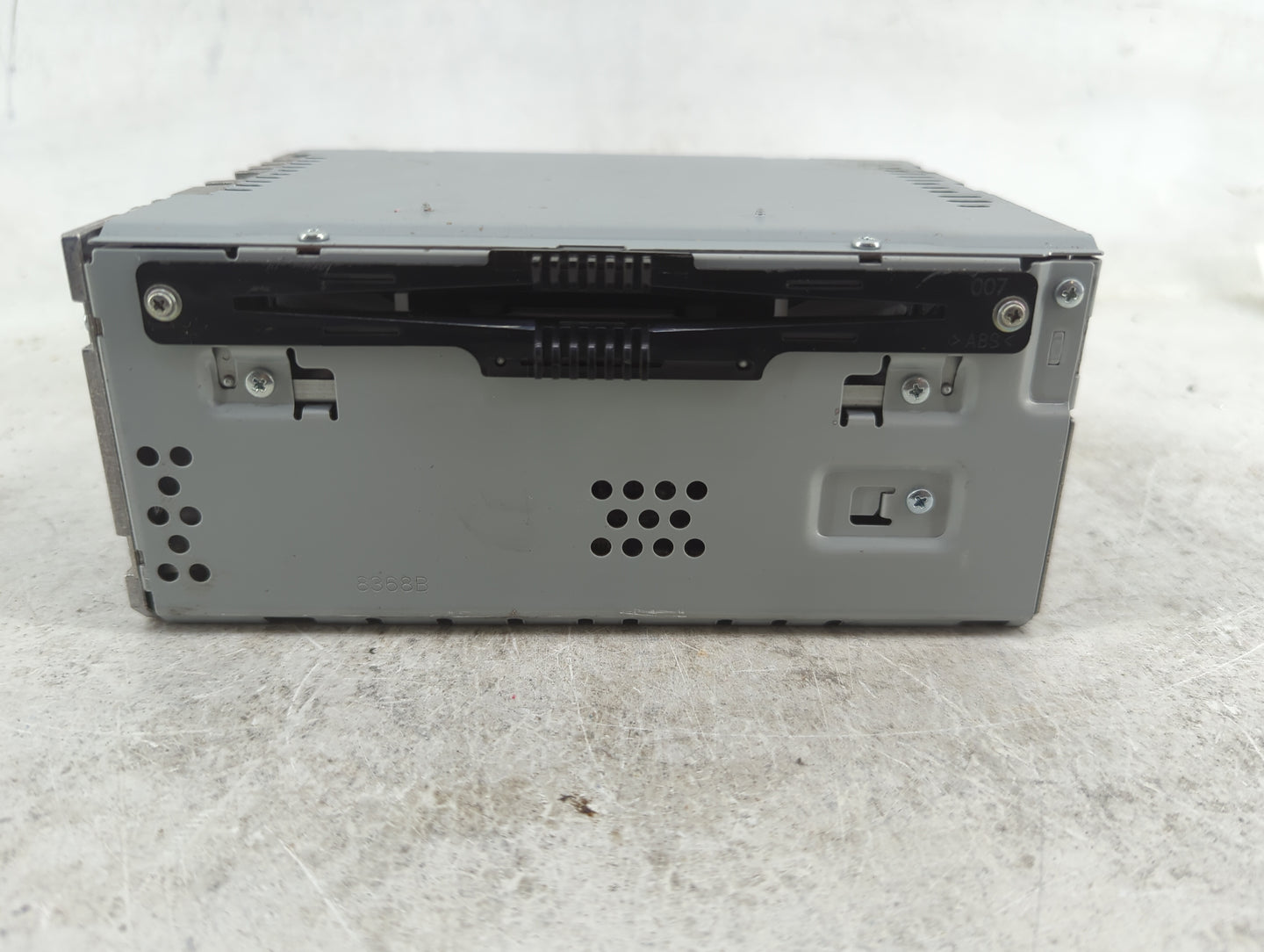 2019 Ford Fusion Radio AM FM Cd Player Receiver Replacement P/N:CQ-HJ18N4 Fits OEM Used Auto Parts - Oemusedautoparts1.com