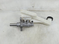2017-2020 Ford Fusion Brake Master Cylinder 1489097 - Oemusedautoparts1.com
