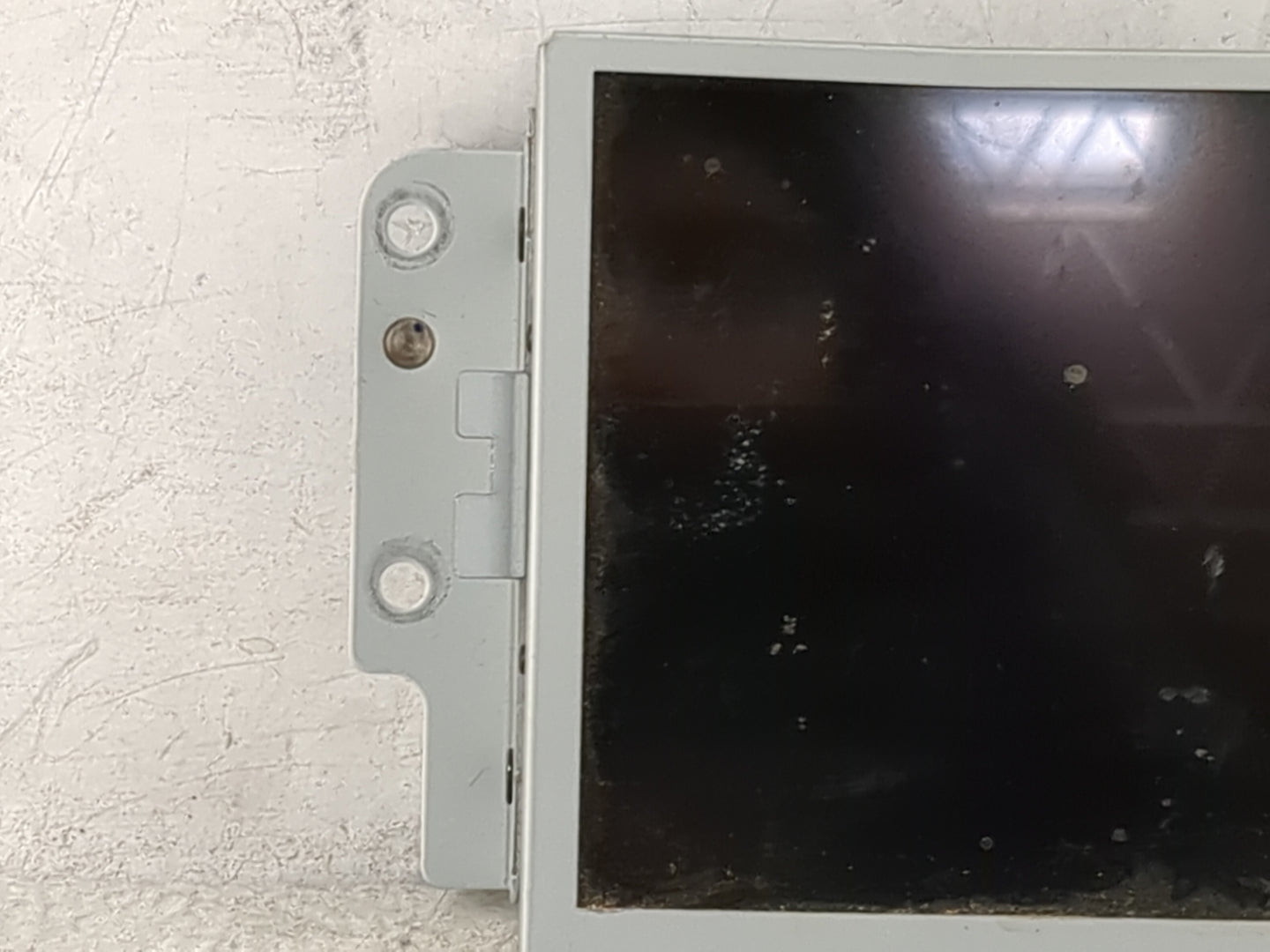 2019-2020 Ford Fusion Information Display Screen 1491344 - Oemusedautoparts1.com