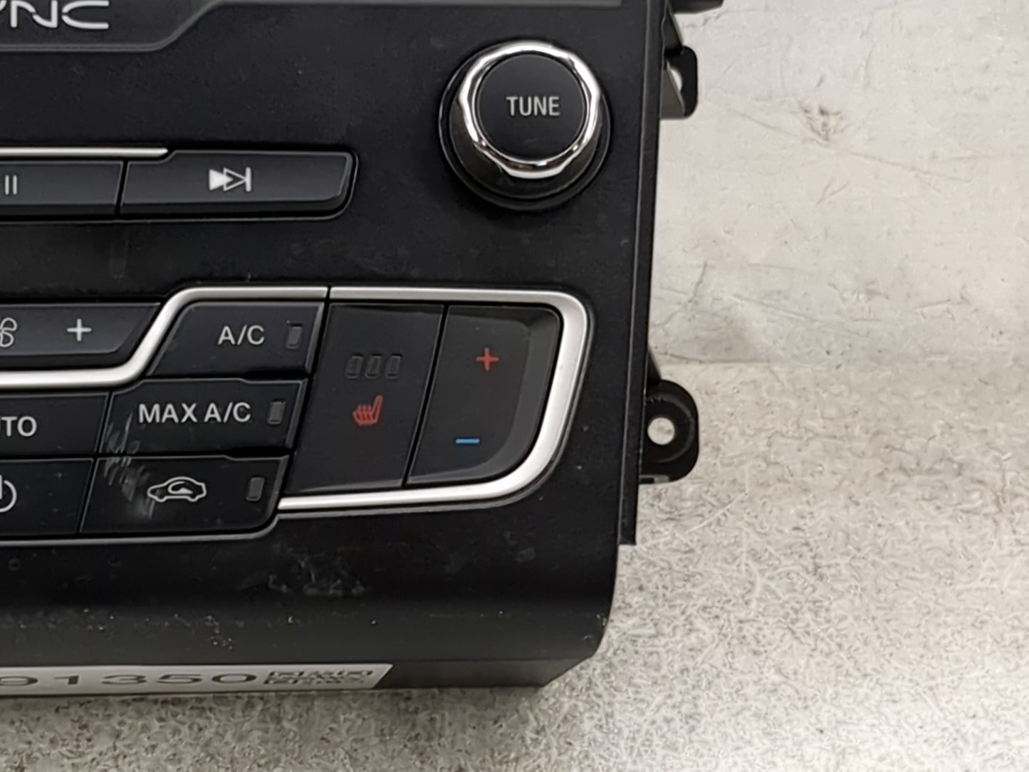 2016-2020 Ford Fusion Radio Control Panel 1491350 - Oemusedautoparts1.com