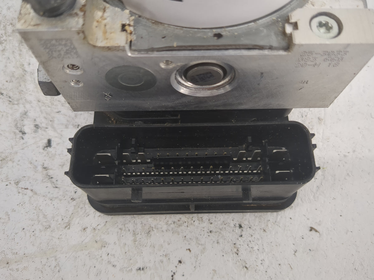 2019-2020 Ford Fusion Anti-Lock Brake ABS Pump Module Actuator OEM P/N:KG9C-2B373-LC KG9C-2C219-LC Fits Fits 2019 2020 OEM U