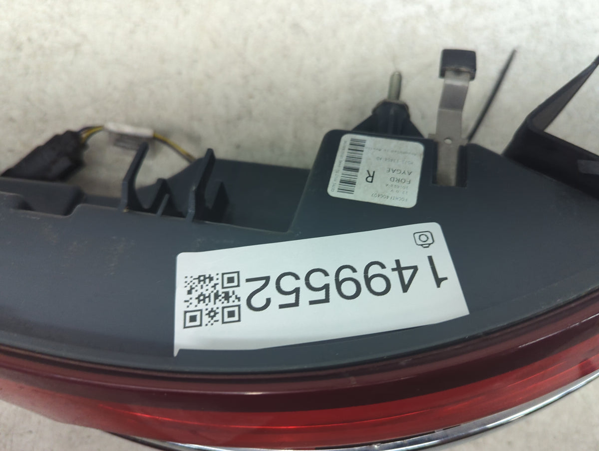 2017-2020 Ford Fusion Passenger Right Side Deck Lid Mounted Tail Light 1499552 - Oemusedautoparts1.com