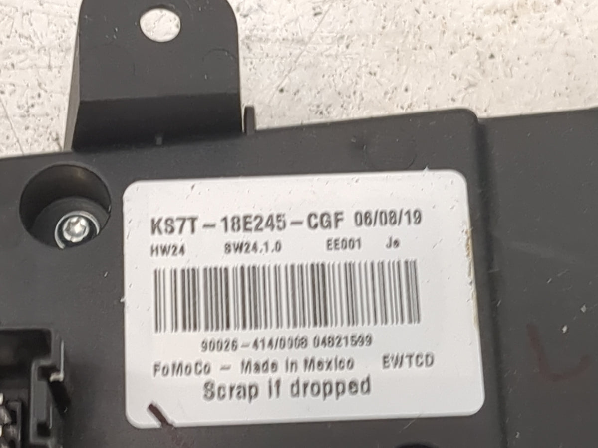 2019-2020 Ford Fusion Radio Control Panel 1504173 - Oemusedautoparts1.com