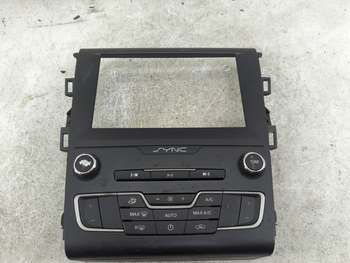2019-2020 Ford Fusion Radio Control Panel 1507067 - Oemusedautoparts1.com
