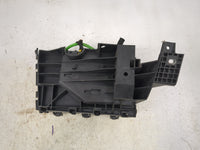 2017-2020 Ford Fusion Fusebox Fuse Box Panel Relay Module Fits Fits 2017 2018 2019 2020 OEM Used Auto Parts - Oemusedautopar