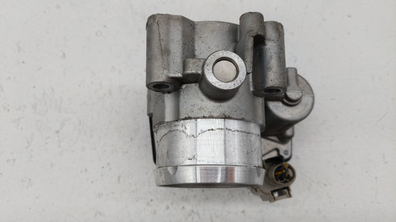 2014-2019 Ford Fusion Throttle Body P/N:DS7G-9E991-BB DS7G-9F991-CA Fits Fits 2014 2015 2016 2017 2018 2019 OEM Used Auto Pa