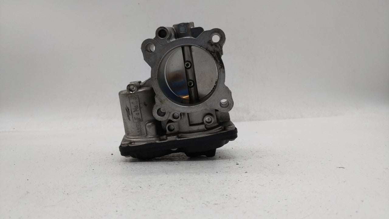 2014-2019 Ford Fusion Throttle Body P/N:DS7G-9E991-BB DS7G-9F991-CA Fits Fits 2014 2015 2016 2017 2018 2019 OEM Used Auto Pa