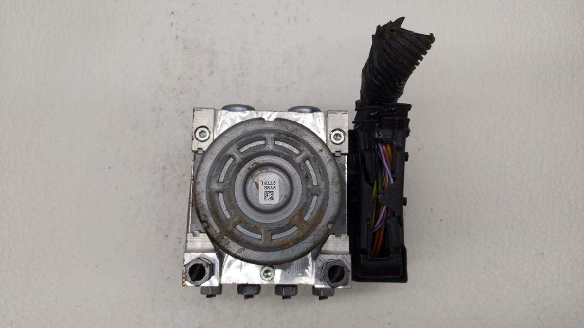2019-2020 Ford Fusion Anti-Lock Brake ABS Pump Module Actuator OEM P/N:KG9C-2B373-LD KG9C-2B373-LC Fits Fits 2019 2020 OEM U