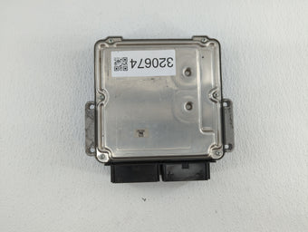 compare product 2017-2019 Ford Fusion PCM Engine Control Computer ECU ECM PCU OEM P/N:KS7A-12A650-BCA HS7A-12A650-ABB Fits Fits 2017 2018 2019 OEM Used Auto Parts