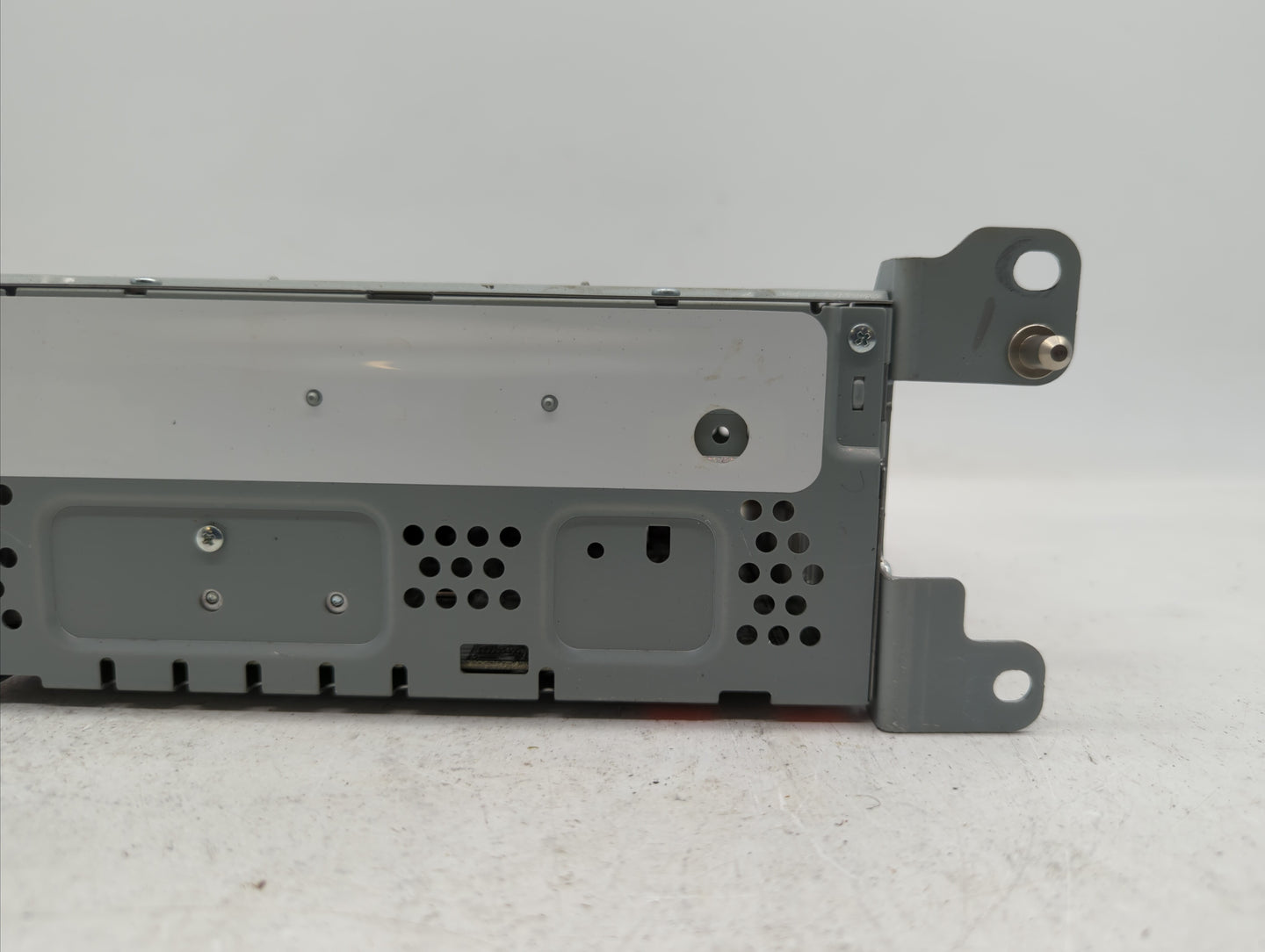 2019-2020 Ford Fusion Radio AM FM Cd Player Receiver Replacement P/N:KS7T-18D818-YB Fits Fits 2019 2020 OEM Used Auto Parts 
