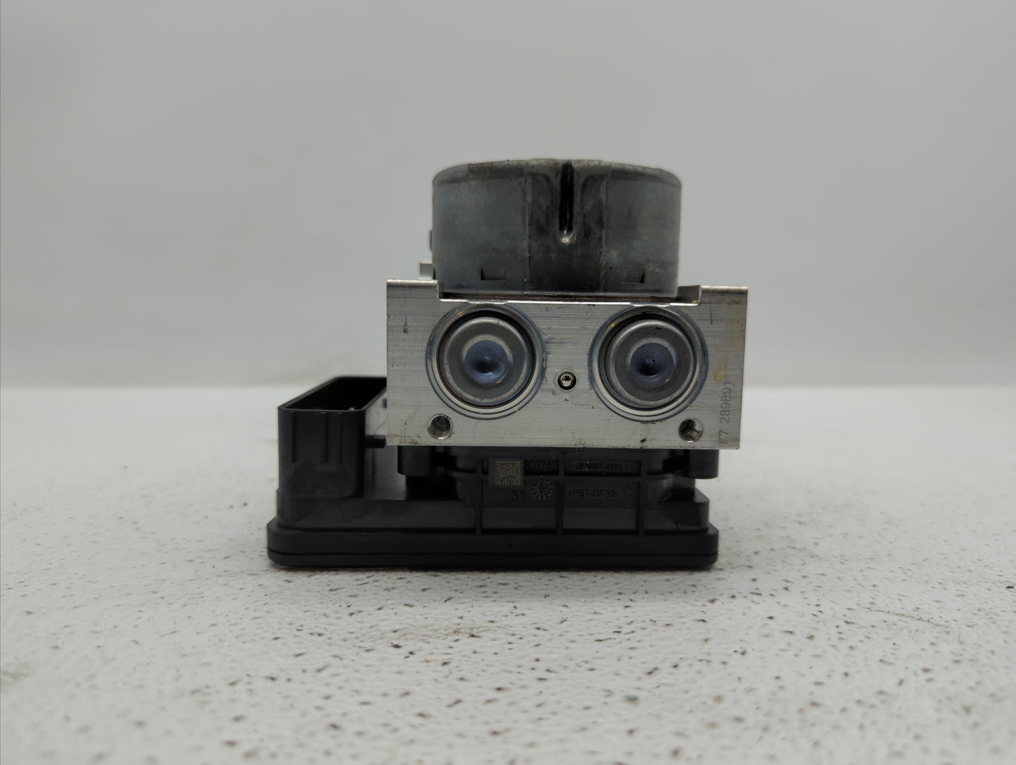 2019 Ford Fusion ABS Pump Control Module Replacement P/N:KG9C-2B373-CD KG9C-2B373-LD, KG9C-2B373-LC Fits OEM Used Auto Parts