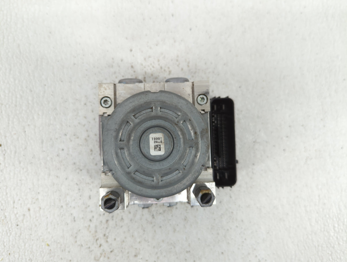 2019-2020 Ford Fusion Anti-Lock Brake ABS Pump Module Actuator OEM P/N:KG9C-2B373-CD KG9C-2B373-LD Fits Fits 2019 2020 OEM U