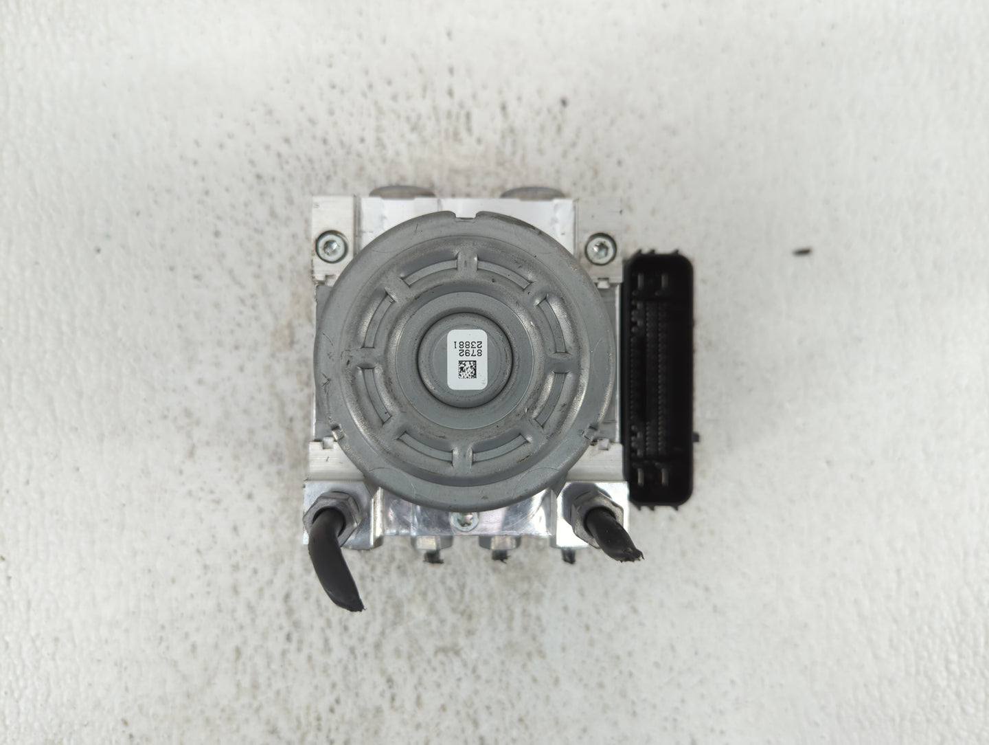 2019 Ford Fusion ABS Pump Control Module Replacement P/N:KG9C-2B373-CD KG9C-2B373-LD, KG9C-2B373-LC Fits OEM Used Auto Parts