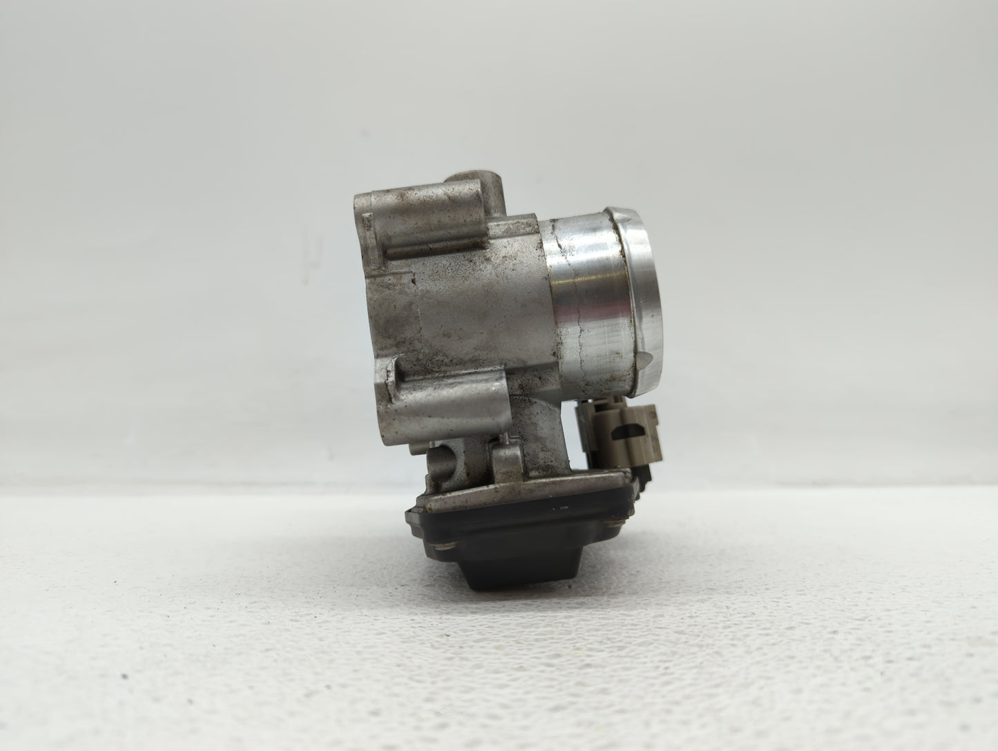 2014-2019 Ford Fusion Throttle Body P/N:DS7G-9F991-BB DS7G-9E991-BB, DS7G-9F991-CA Fits Fits 2014 2015 2016 2017 2018 2019 O