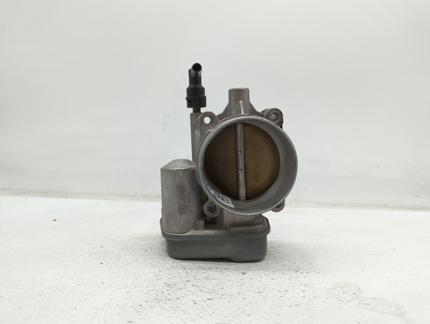 2013-2019 Ford Fusion Throttle Body P/N:DS7E-9F991-AK DS7E-9F991-AD Fits Fits 2013 2014 2015 2016 2017 2018 2019 2020 OEM Us