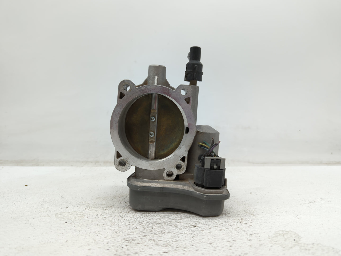 2013-2019 Ford Fusion Throttle Body P/N:DS7E-9F991-AK DS7E-9F991-AD Fits Fits 2013 2014 2015 2016 2017 2018 2019 2020 OEM Us