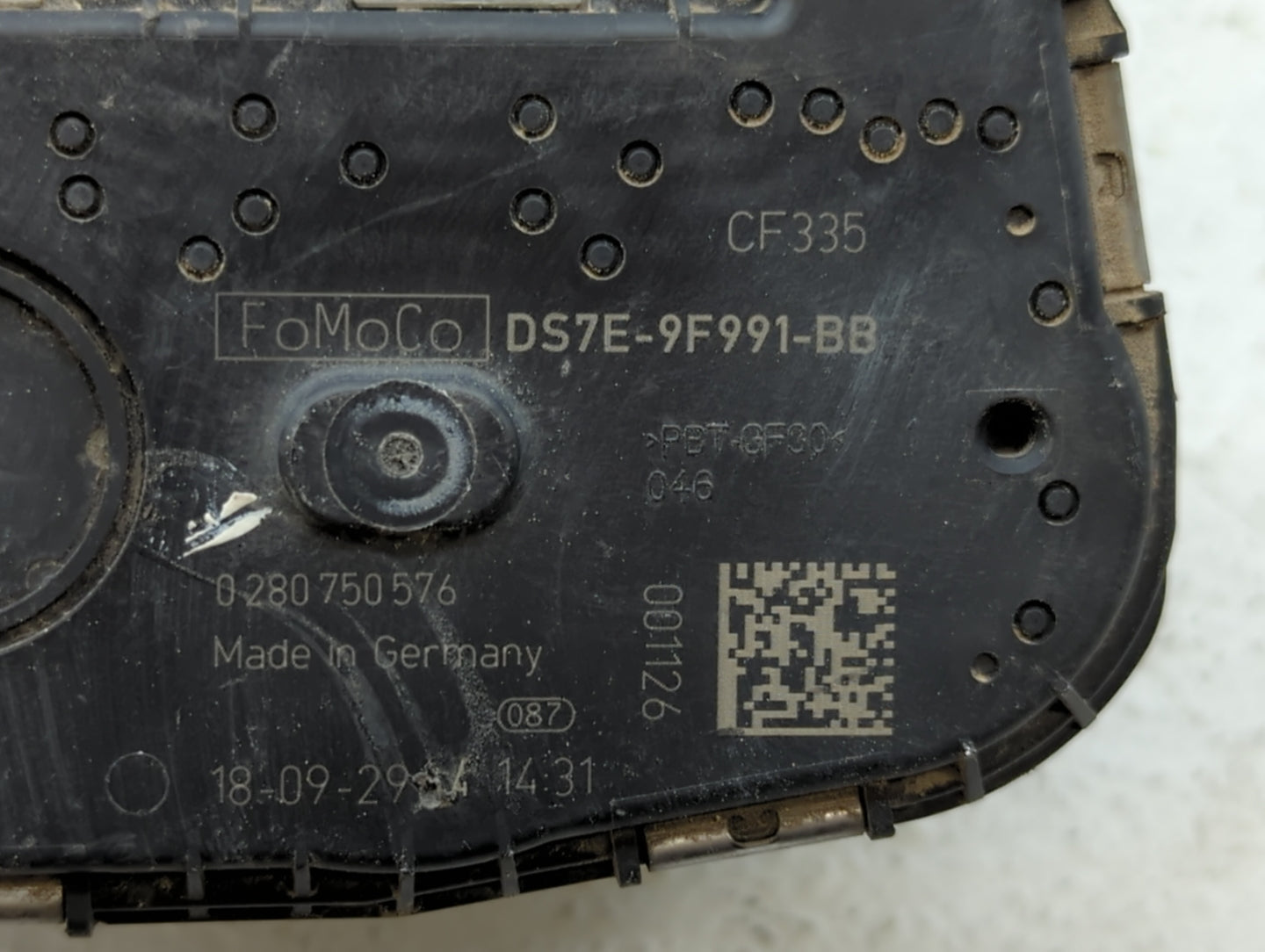 2014-2019 Ford Fusion Throttle Body P/N:0 280 750 566 DS7E-9F991-BB Fits Fits 2014 2015 2016 2017 2018 2019 OEM Used Auto Pa