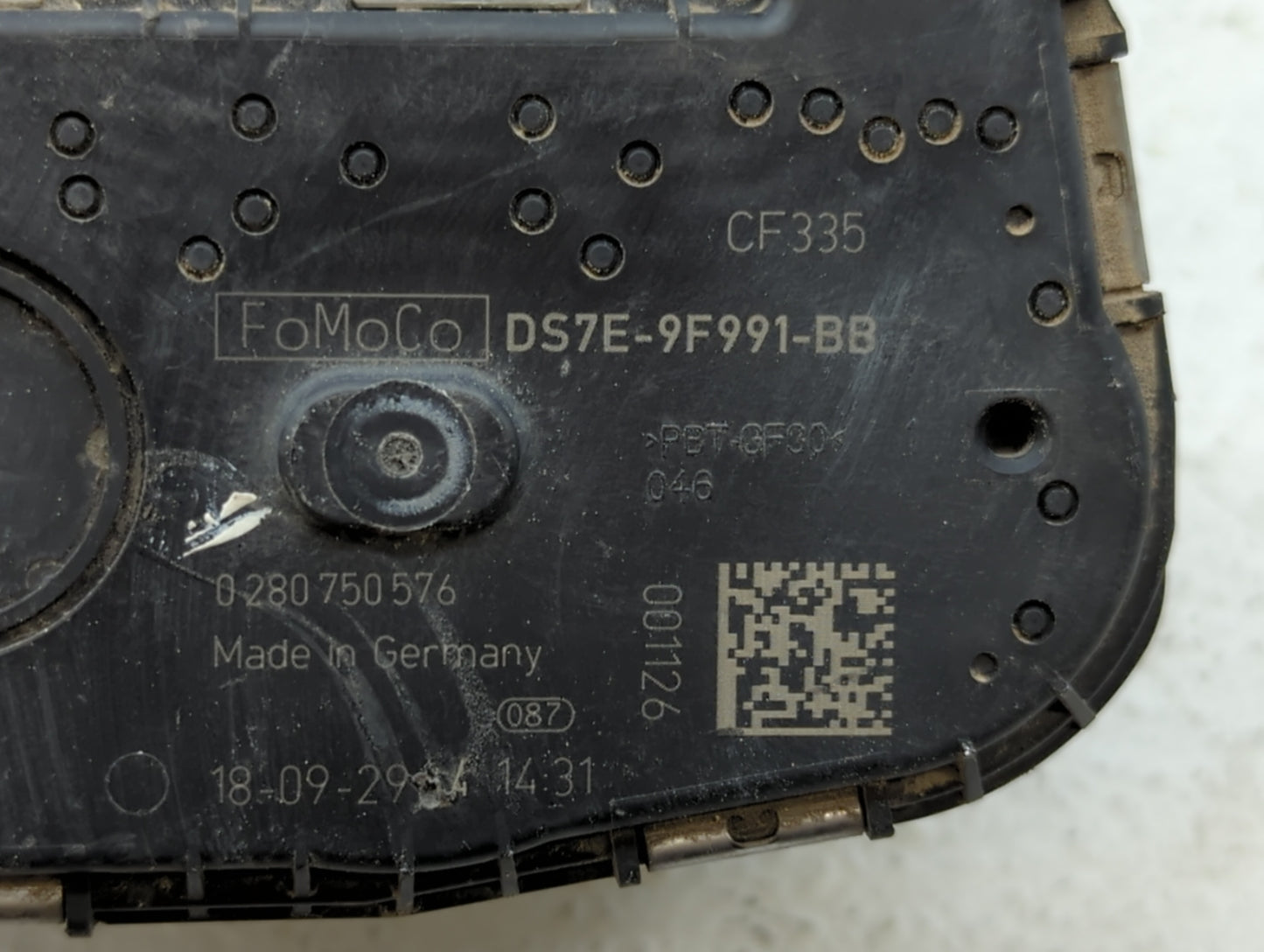 2014-2019 Ford Fusion Throttle Body P/N:0 280 750 566 DS7E-9F991-BB Fits Fits 2014 2015 2016 2017 2018 2019 OEM Used Auto Pa