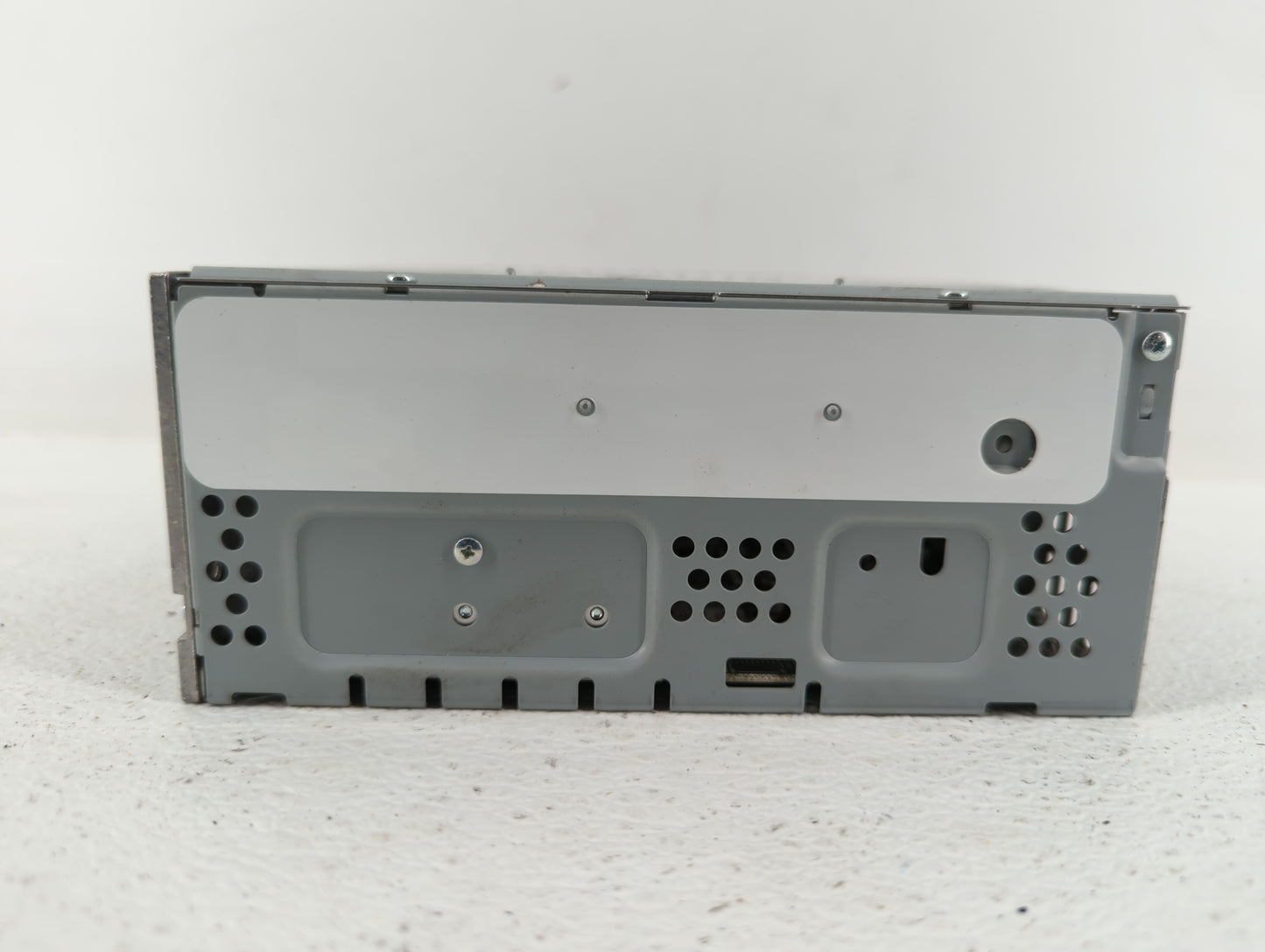 2019-2020 Ford Fusion Am Fm Cd Player Radio Receiver - Oemusedautoparts1.com