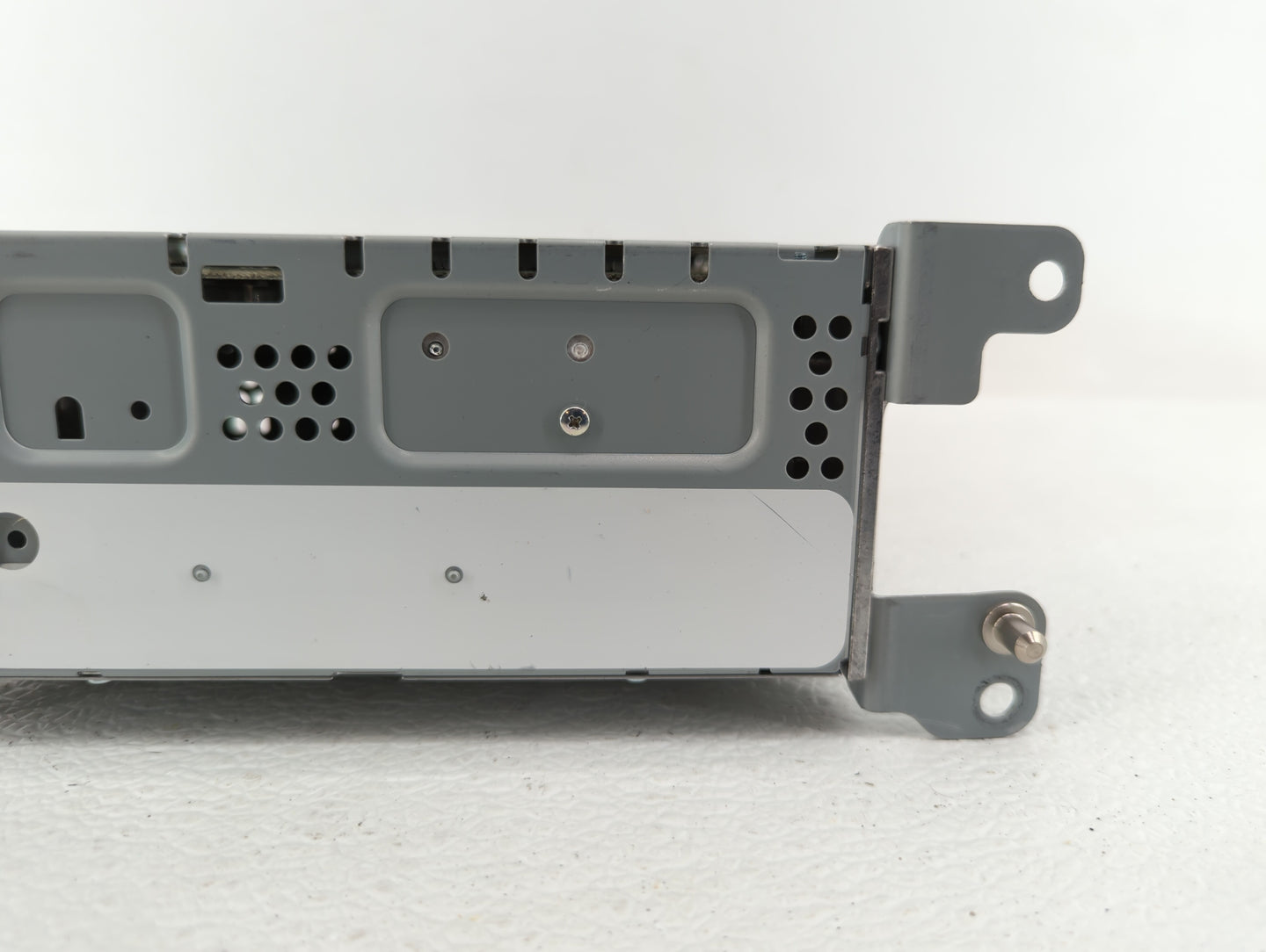 2019-2020 Ford Fusion Am Fm Cd Player Radio Receiver - Oemusedautoparts1.com