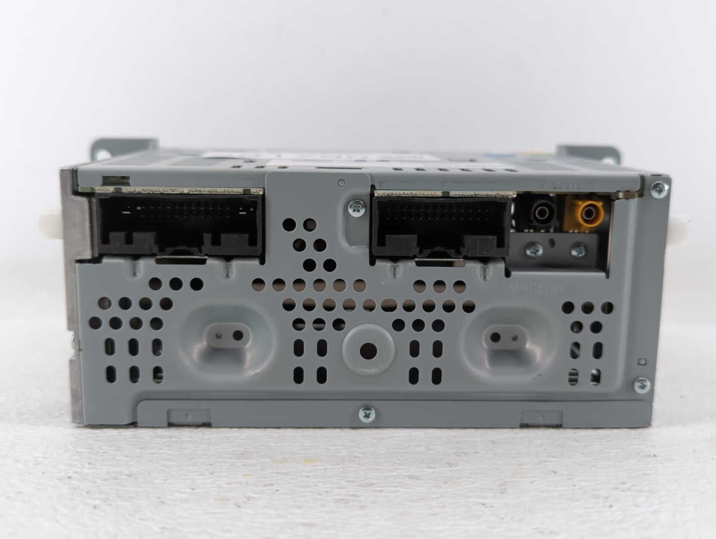 2019-2020 Ford Fusion Am Fm Cd Player Radio Receiver - Oemusedautoparts1.com