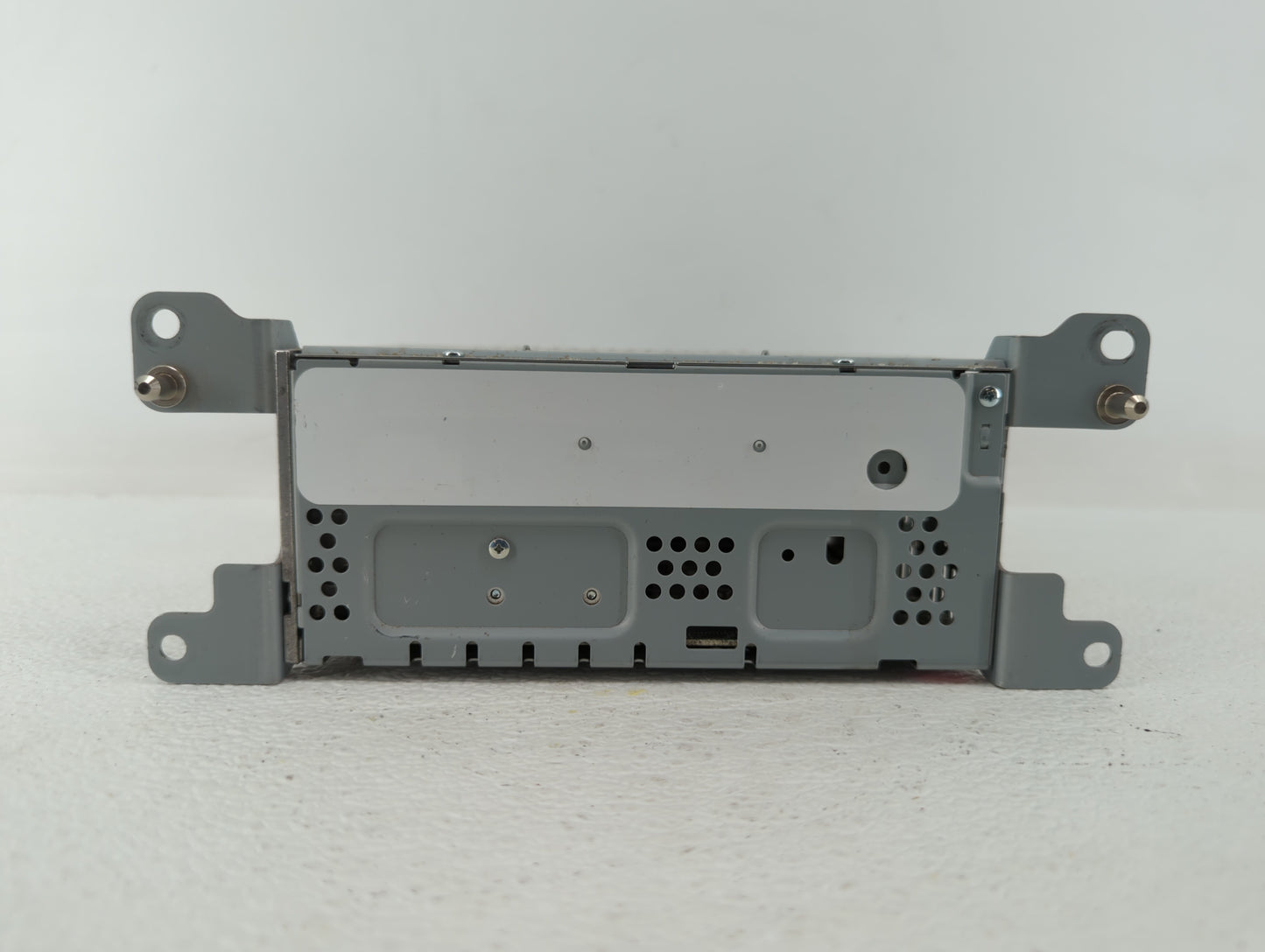 2019-2020 Ford Fusion Am Fm Cd Player Radio Receiver - Oemusedautoparts1.com
