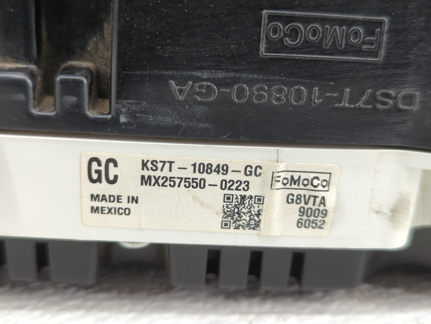 2019 Ford Fusion Instrument Cluster Speedometer Gauges P/N:KS7T-10849-GD DS7T-10890-GA, KS7T-10849-GC Fits OEM Used Auto Par