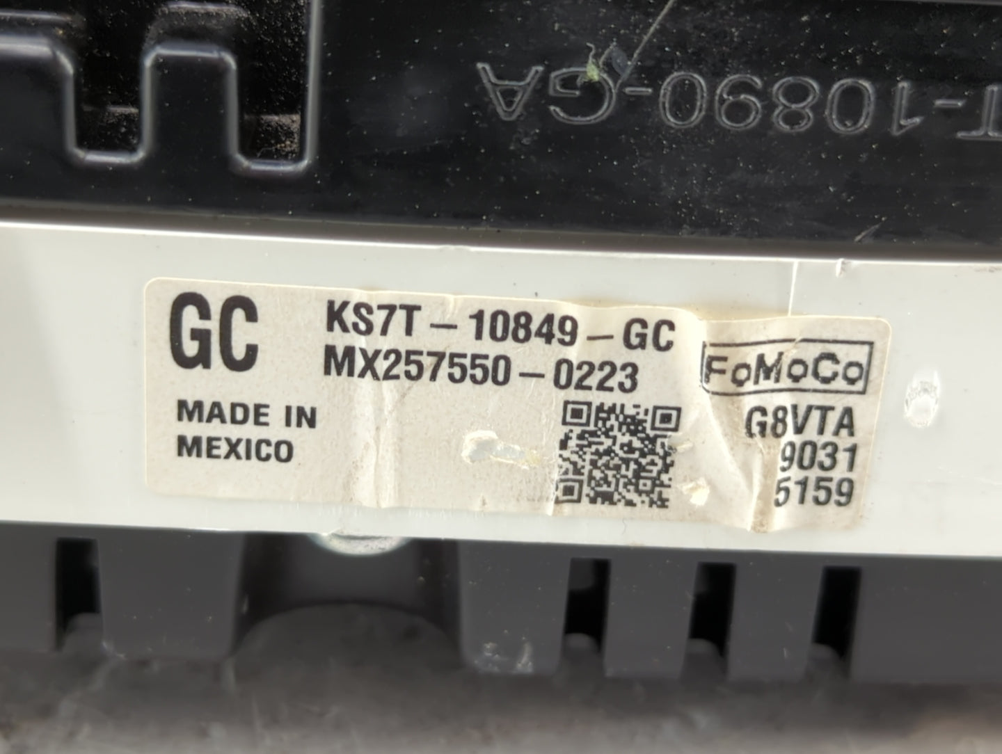 2019 Ford Fusion Instrument Cluster Speedometer Gauges P/N:KS7T-10849-GC KS7T-10849-JD, KS7T-10849-JE Fits OEM Used Auto Par