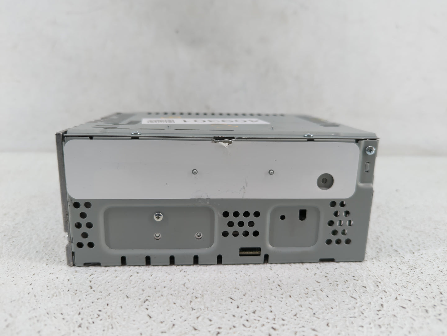 2019-2020 Ford Fusion Am Fm Cd Player Radio Receiver - Oemusedautoparts1.com