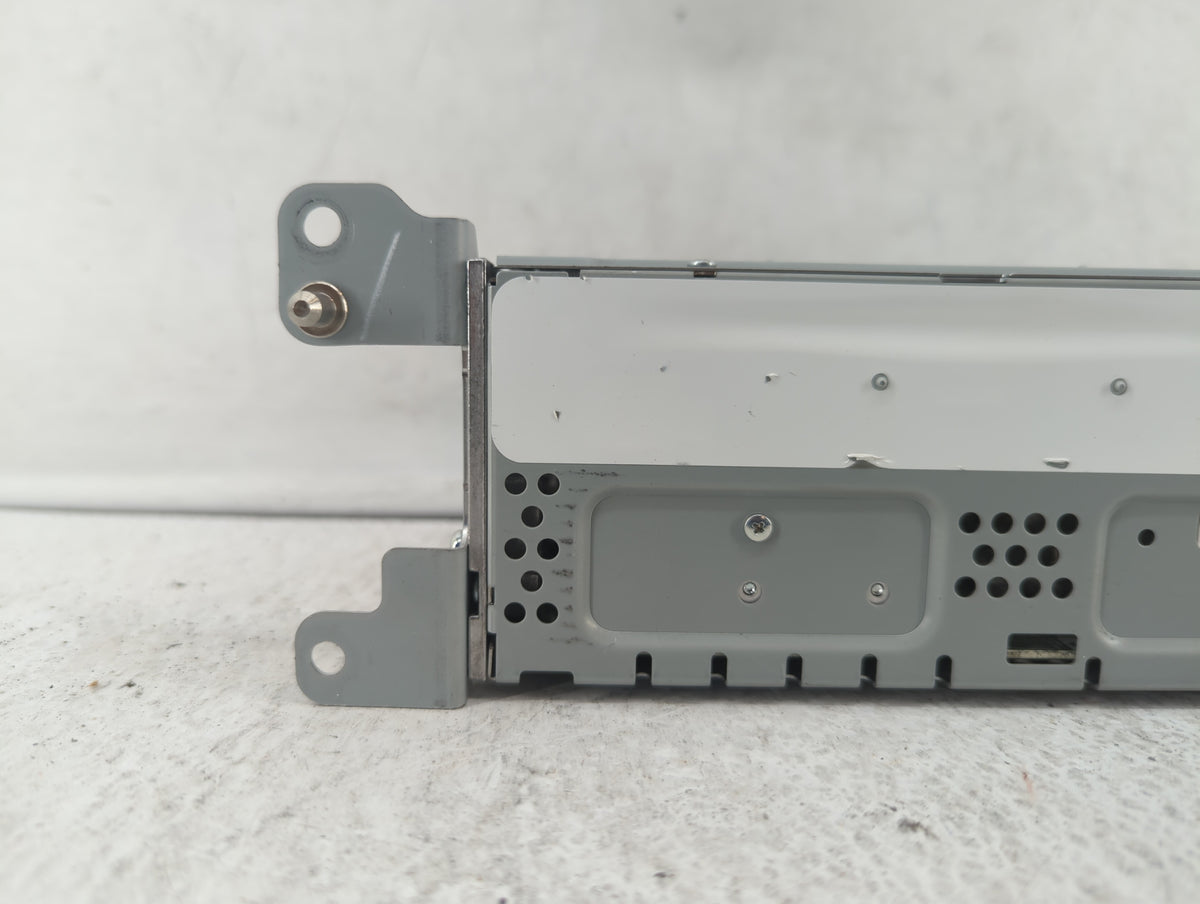 2019-2020 Ford Fusion Am Fm Cd Player Radio Receiver 412985 - Oemusedautoparts1.com
