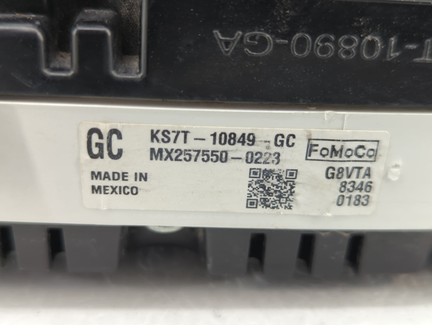 2019-2020 Ford Fusion Instrument Cluster Speedometer Gauges P/N:KS7T-10849-GD DS7T-10890-GA, KS7T-10849-GC Fits Fits 2019 20