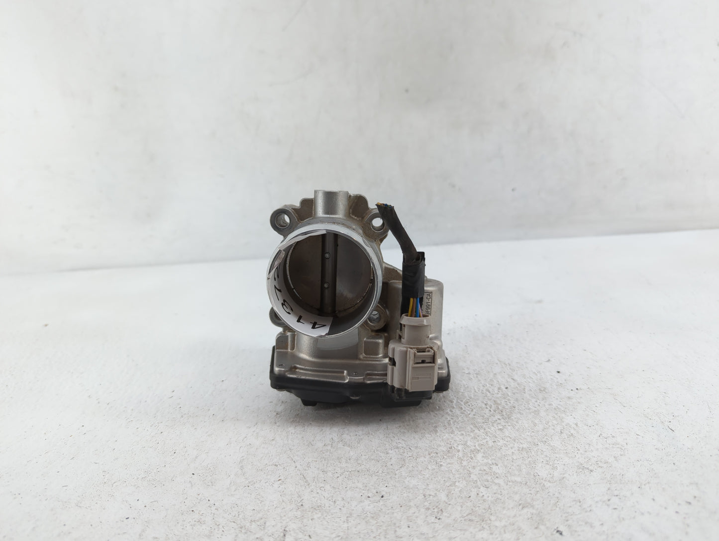 2014-2020 Ford Fusion Throttle Body P/N:DS7G-9F991-CA Fits Fits 2014 2015 2016 2017 2018 2019 2020 OEM Used Auto Parts - Oem