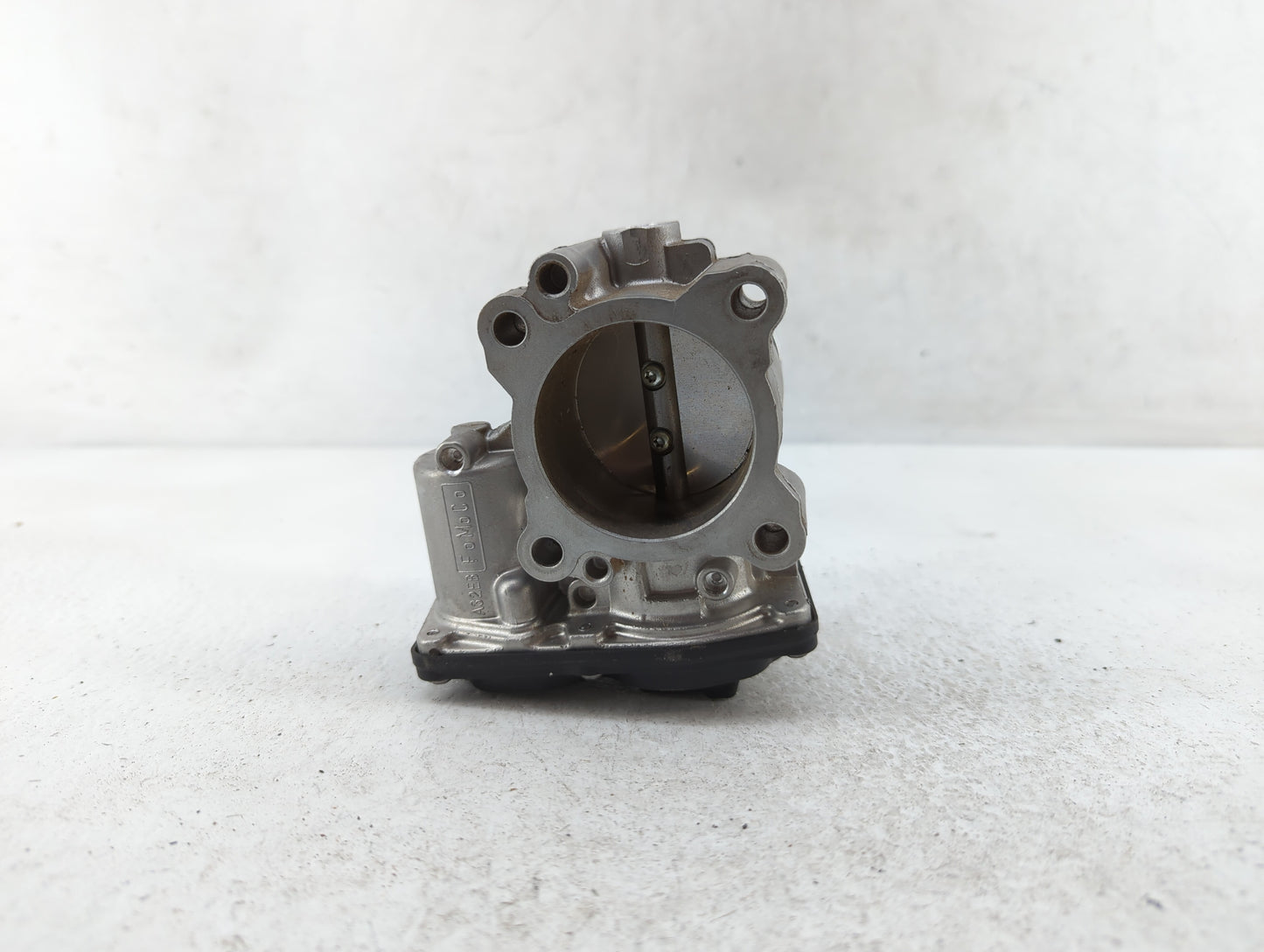 2014-2020 Ford Fusion Throttle Body P/N:DS7G-9F991-CA Fits Fits 2014 2015 2016 2017 2018 2019 2020 OEM Used Auto Parts - Oem