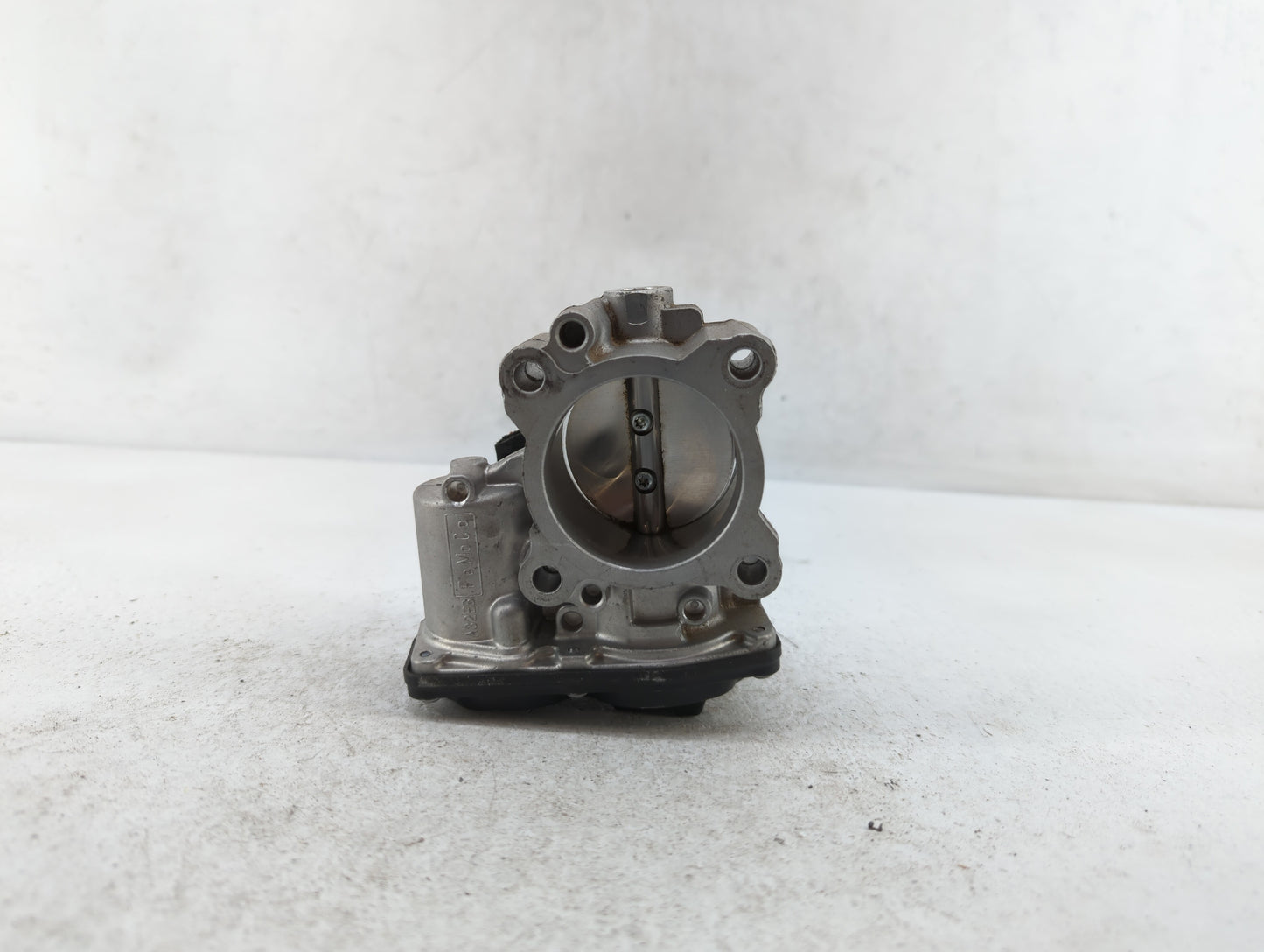 2014-2020 Ford Fusion Throttle Body P/N:DS7G-9F991-CA Fits Fits 2014 2015 2016 2017 2018 2019 2020 OEM Used Auto Parts - Oem