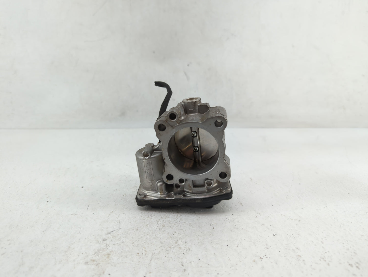2014-2020 Ford Fusion Throttle Body P/N:DS7G-9F991-BB DS7G-9F991-CA Fits Fits 2014 2015 2016 2017 2018 2019 2020 OEM Used Au
