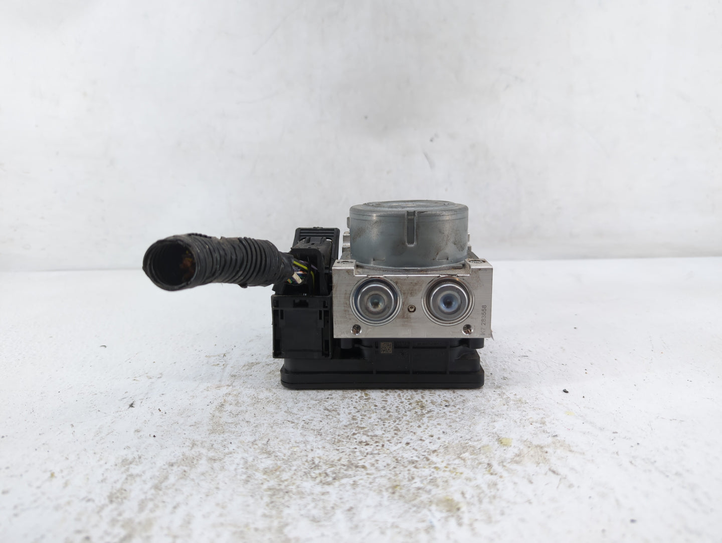 2019-2020 Ford Fusion ABS Pump Control Module Replacement P/N:KG9C-2B373-CC KG9C-2B373-CD, KG9C-2B373-LD Fits Fits 2019 2020