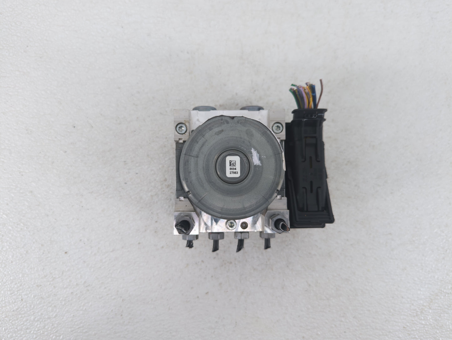 2019-2020 Ford Fusion ABS Pump Control Module Replacement P/N:KG9C-2B373-CD KG9C-2B373-CC Fits Fits 2019 2020 OEM Used Auto 