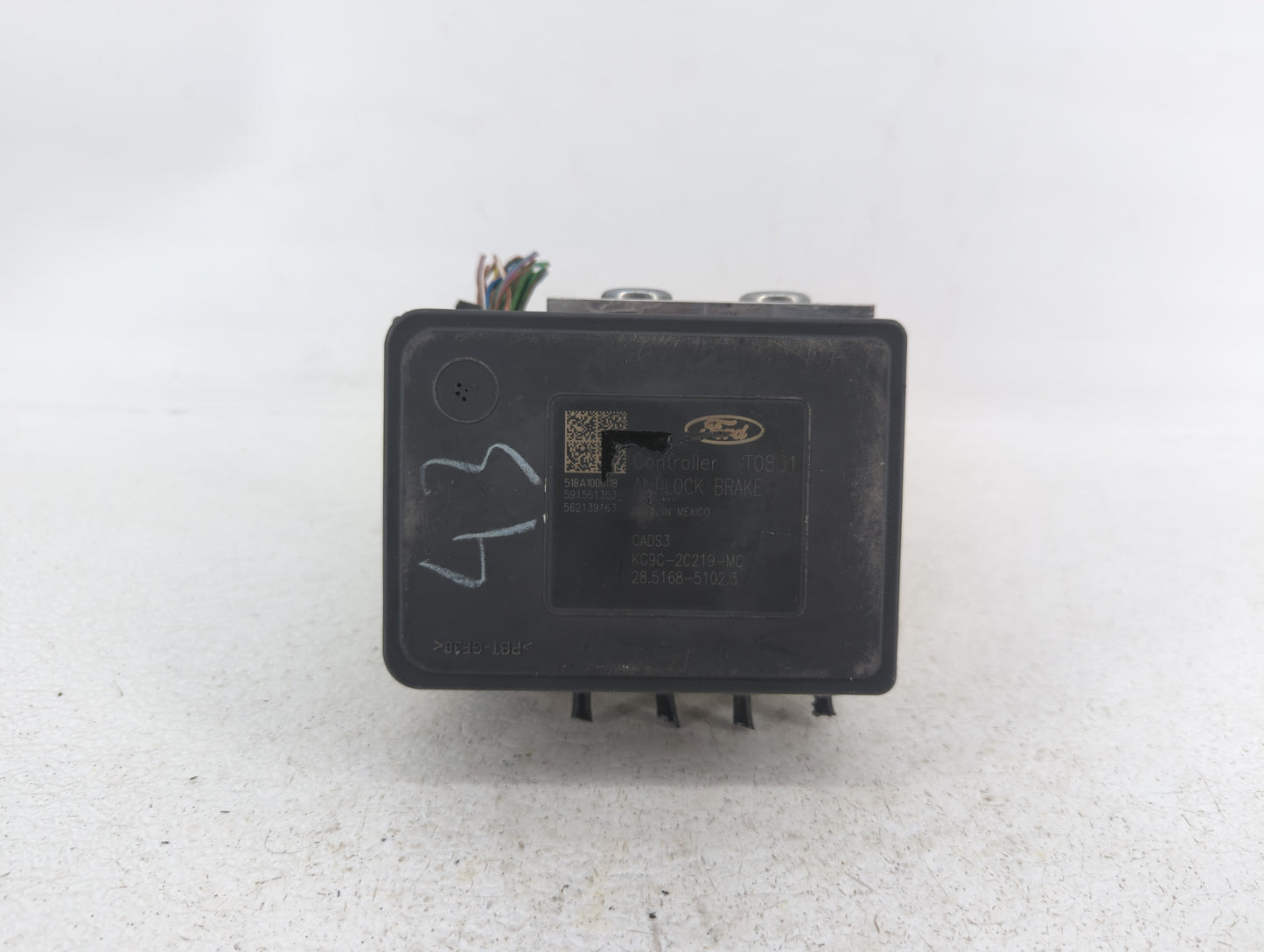 2019-2020 Ford Fusion ABS Pump Control Module Replacement P/N:KG9C-2B373-CD KG9C-2B373-CC Fits Fits 2019 2020 OEM Used Auto 