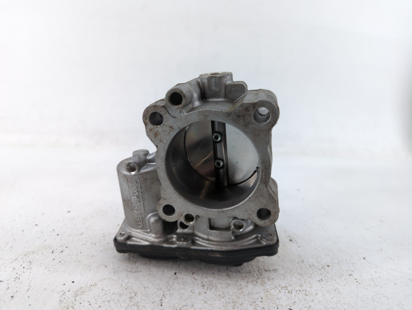 2014-2020 Ford Fusion Throttle Body P/N:DS7G-9F991-BB DS7G-9F991-CA Fits Fits 2014 2015 2016 2017 2018 2019 2020 OEM Used Au