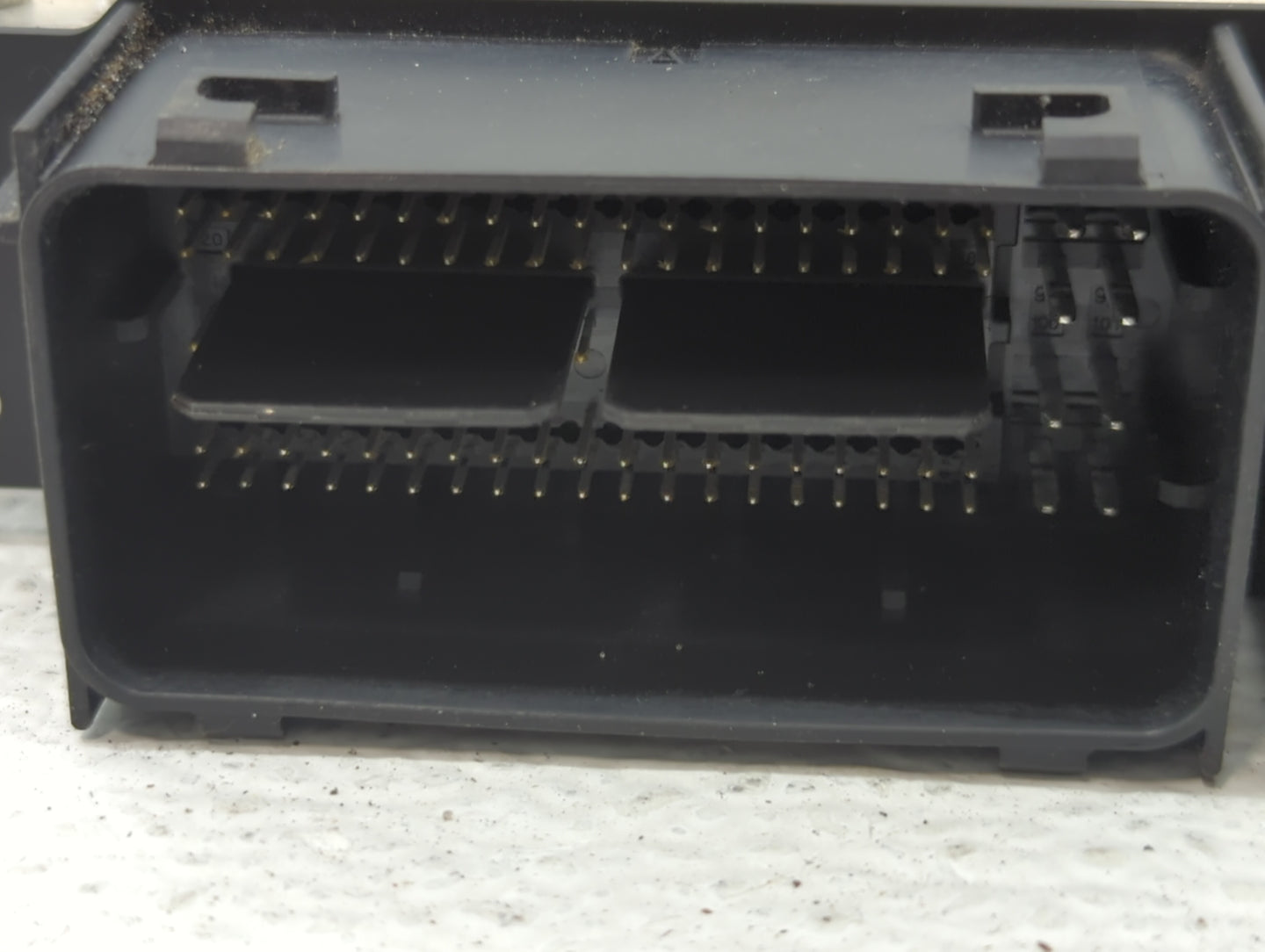 2017-2019 Ford Fusion PCM Engine Control Computer ECU ECM PCU OEM P/N:KS7A-12A650-BCA HS7A-12A650-ABB Fits Fits 2017 2018 20