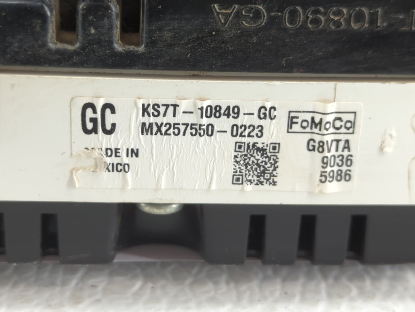 2019-2020 Ford Fusion Instrument Cluster Speedometer Gauges P/N:KS7T-10849-GC Fits Fits 2019 2020 OEM Used Auto Parts - Oemu
