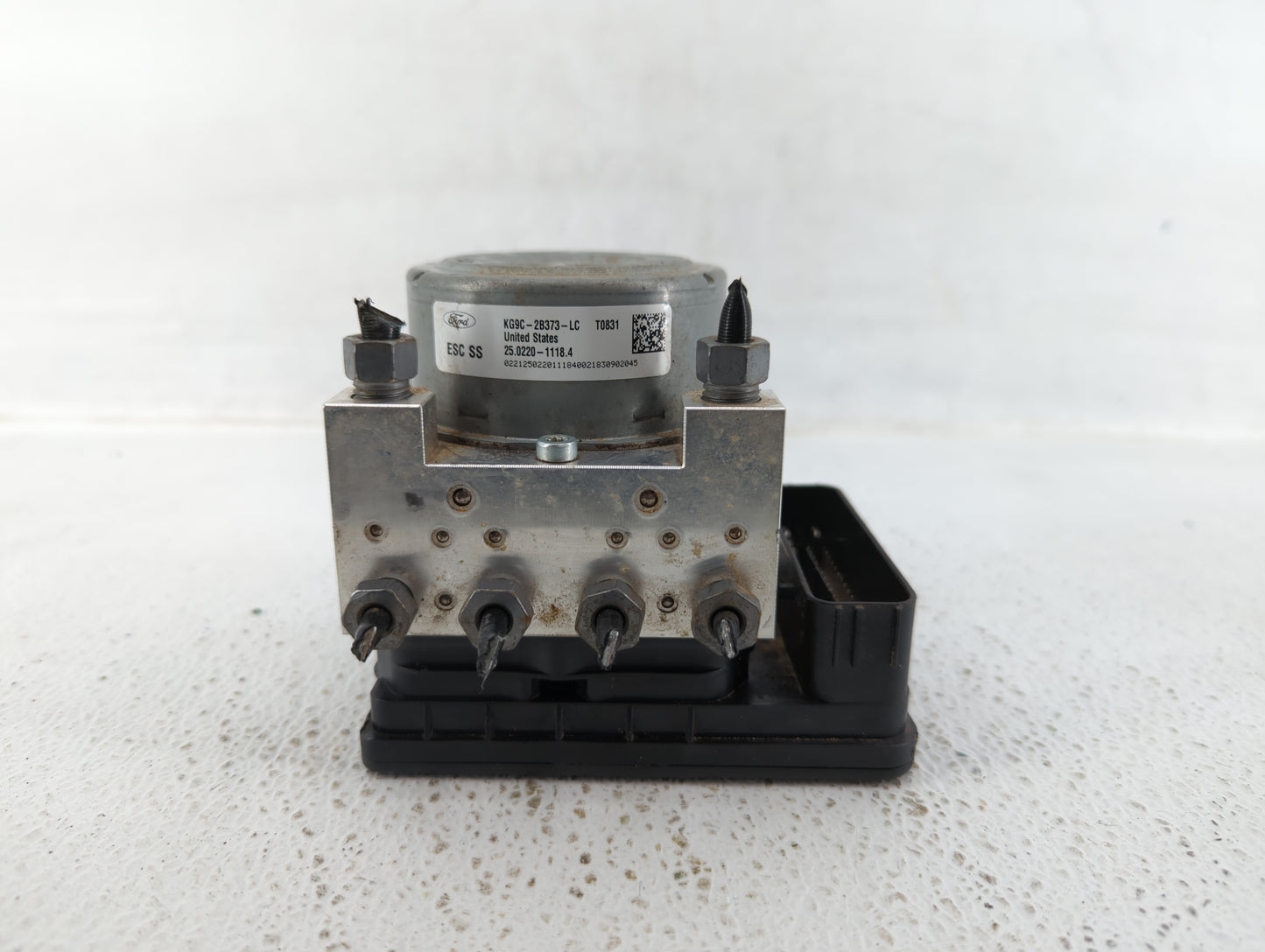 2019-2020 Ford Fusion ABS Pump Control Module Replacement P/N:KG9C-2B373-CC KG9C-2B373-CD, KG9C-2B373-LD Fits Fits 2019 2020